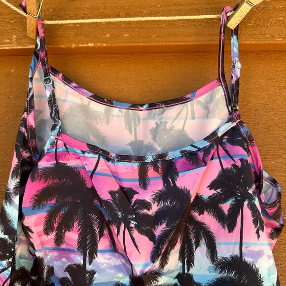 More Than Magic Girls Sleepwear Top Pink Blue Tropical Palm Tree Print Size 7/8 - Picture 6 of 8